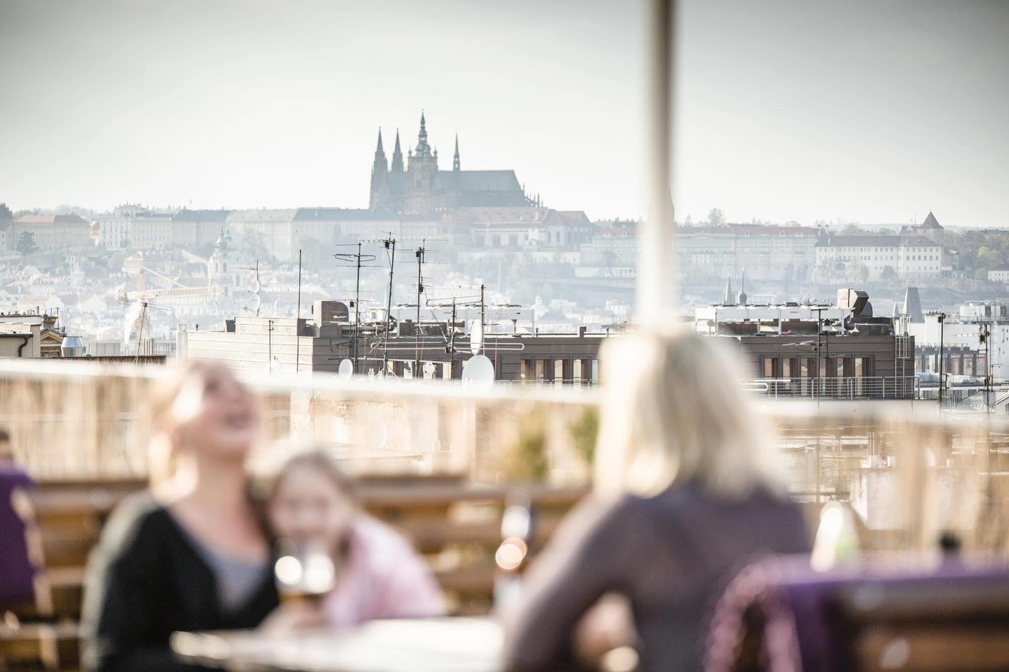 Archibald City Hotel Praag Buitenkant foto